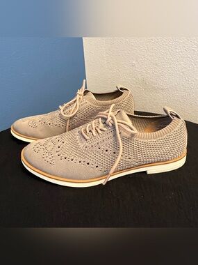 EuroSoft Virida Perforated Knit Oxford Sneakers Taupe Women’s Size 7.5 M